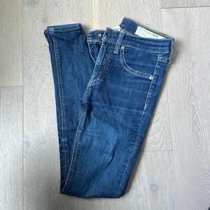 Rag and Bone 10 inch skinny size 24 medium wash